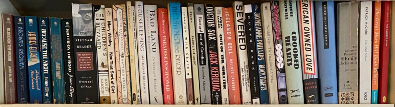Photo of shelf F1 in the Right bookcase at Garden (top shelf)